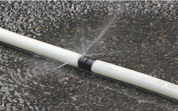 【晨翔装饰】几个常见水管漏水处理方法